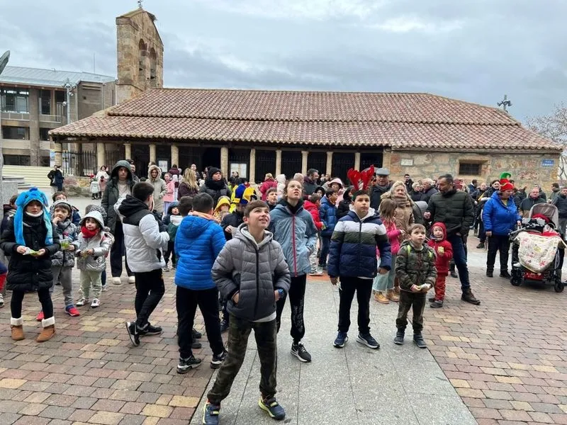 Foto 7 - Los m&aacute;s peque&ntilde;os de Carbajosa dan la bienvenida a 2024