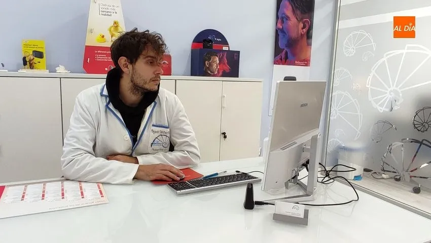 Alejandro Sánchez, Audioprotesista responsable del Centro Auditivo Ciudad Rodrigo