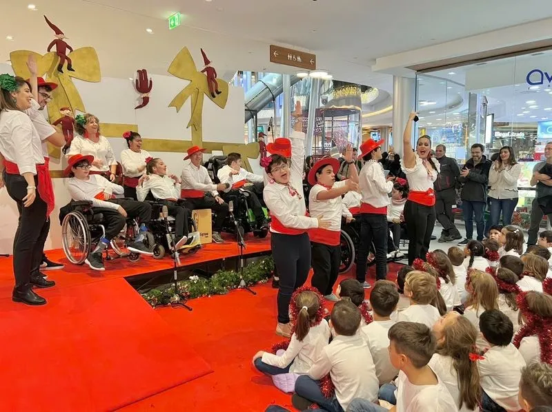 VIII Certamen de Villancicos en el CC El Tormes