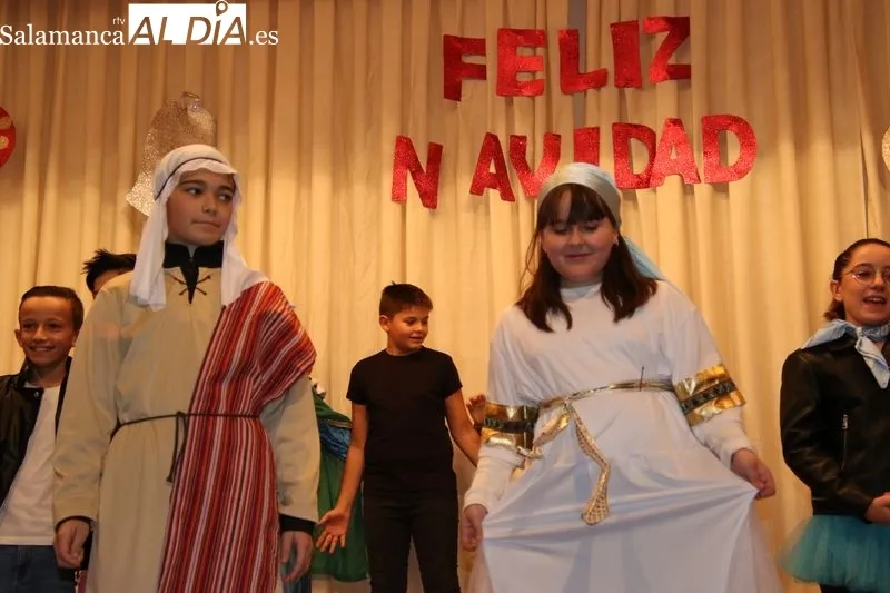 Foto 14 - Las actuaciones de Navidad tocan a su fin en el Colegio Santa Isabel