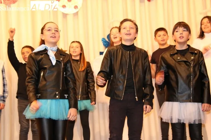 Foto 12 - Las actuaciones de Navidad tocan a su fin en el Colegio Santa Isabel