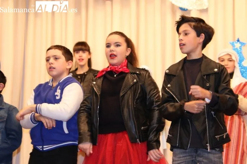Foto 10 - Las actuaciones de Navidad tocan a su fin en el Colegio Santa Isabel