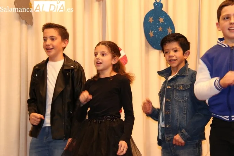 Foto 9 - Las actuaciones de Navidad tocan a su fin en el Colegio Santa Isabel