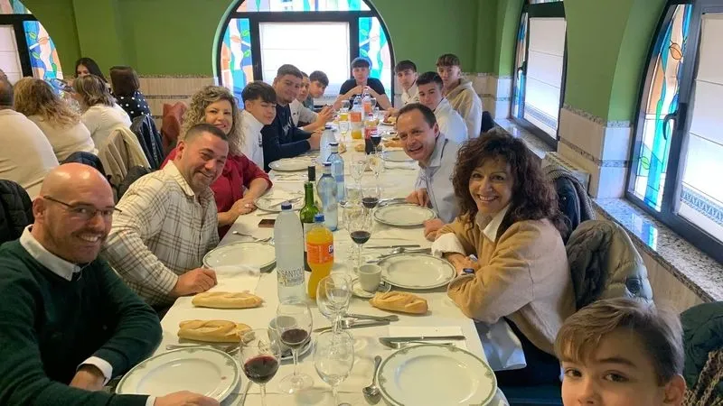 Foto 6 - El Alba de Tormes CF celebra la comida de Navidad
