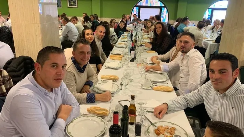 Foto 9 - El Alba de Tormes CF celebra la comida de Navidad
