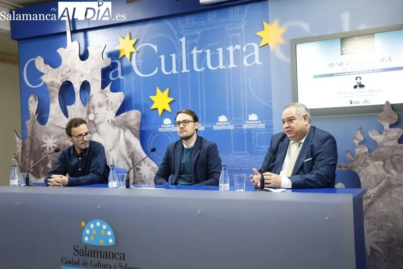 Presentación, esta mañana, en la Sala de la Palabra del Teatro Liceo, del concierto homenaje al compositor salmantino Tomás Bretón. Foto de David Sañudo