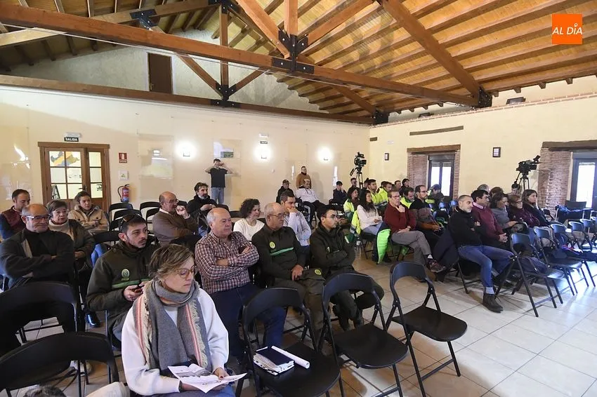 Foto 3 - Las dehesas, protagonistas en Fuenteguinaldo con el objetivo de ayudar a protegerlas