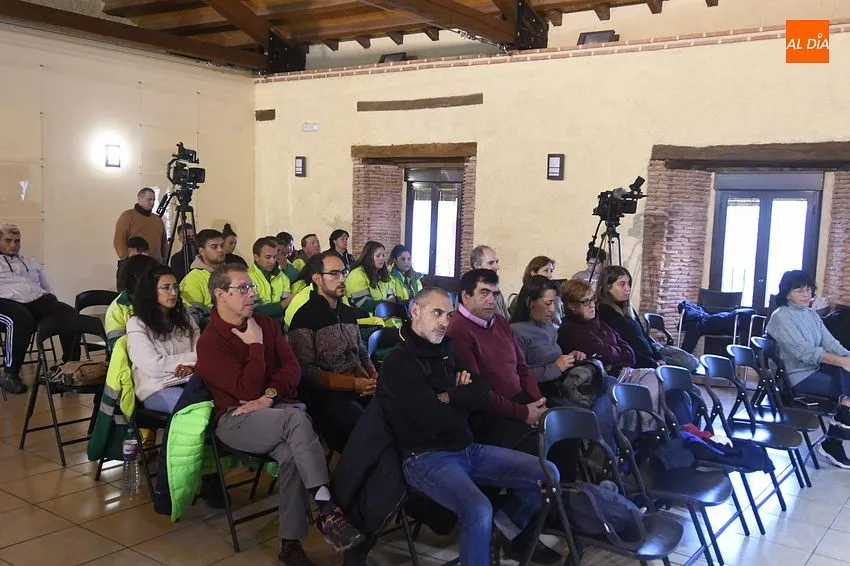 Foto 4 - Las dehesas, protagonistas en Fuenteguinaldo con el objetivo de ayudar a protegerlas