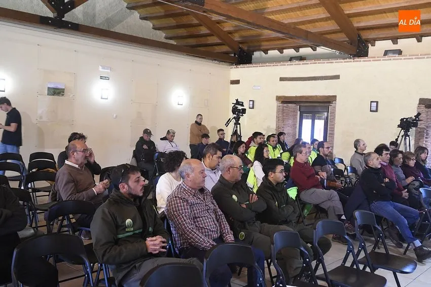 Foto 5 - Las dehesas, protagonistas en Fuenteguinaldo con el objetivo de ayudar a protegerlas