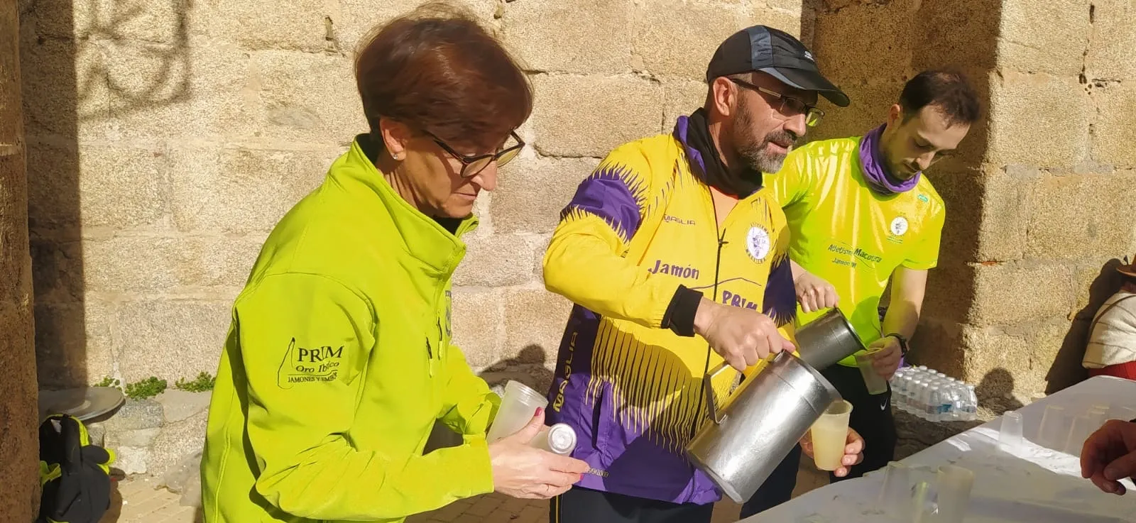 Macotera celebraba la undécima carrera o marcha solidaria navideña
