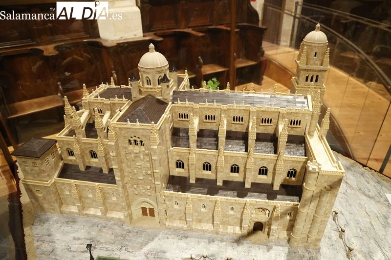 La Catedral Nueva o la iglesia de San Juan de Barbalos, con piezas de Exin  Castillos - SALAMANCArtv AL DÍA - Noticias de Salamanca