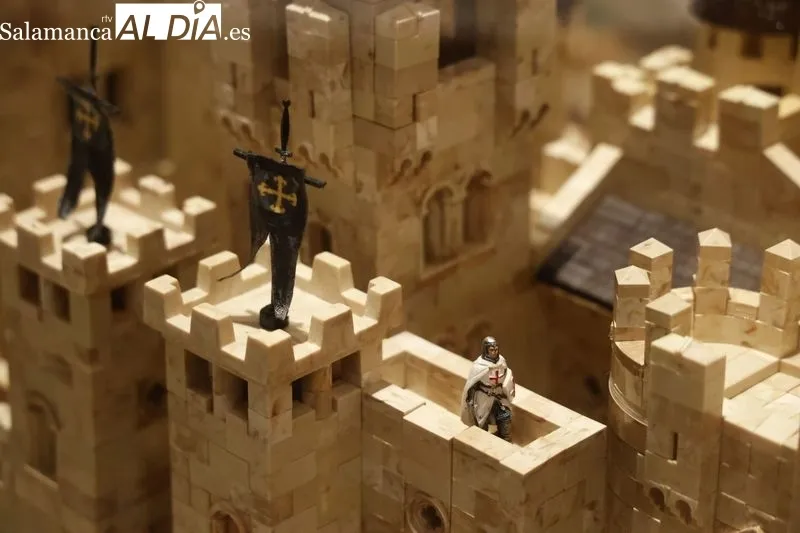 Exposición “Construyendo en miniatura”, organizada por la Asociación Exin Castillos y West, en el Museo de Pintura Medieval de Santa Clara. Foto de David Sañudo