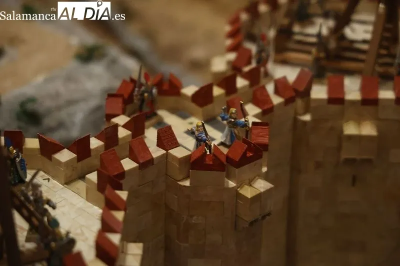 Exposición “Construyendo en miniatura”, organizada por la Asociación Exin Castillos y West, en el Museo de Pintura Medieval de Santa Clara. Foto de David Sañudo