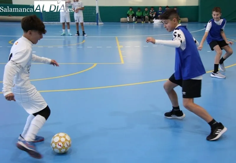 Foto 10 - Finaliza con &eacute;xito el torneo de f&uacute;tbol sala 3x3