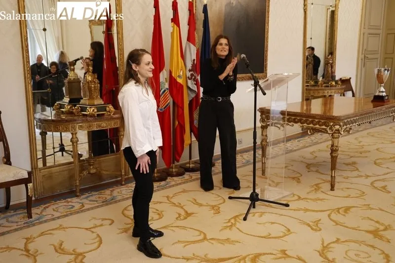 Recepción en el Ayuntamiento para homenajear a Marta García Rincón, subcampeona del mundo júnior de halterofilia. Foto de David Sañudo