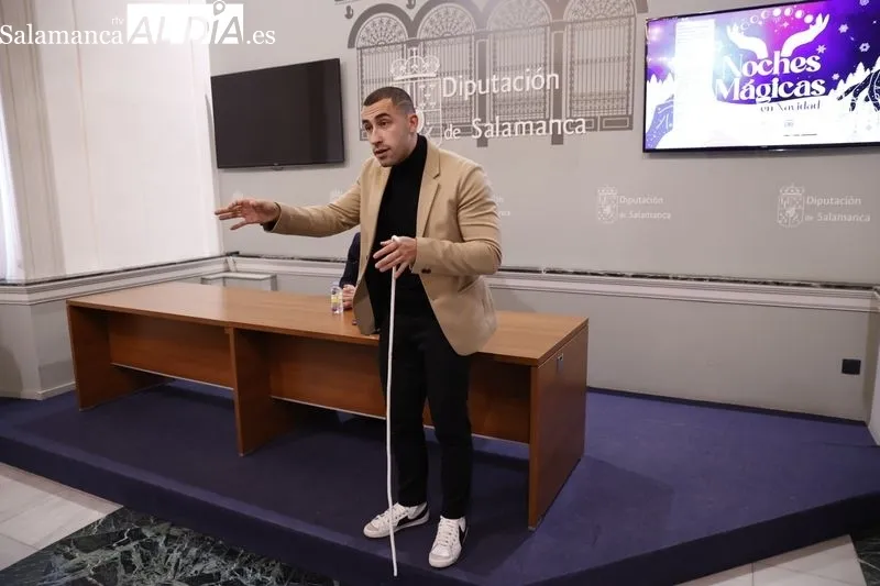 Presentación en la Diputación de esta programación de espectáculos de magia. Foto de David Sañudo