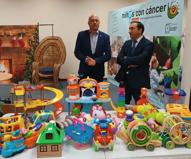 Inauguración del Mercadillo de Pyfano. Foto Pyfano