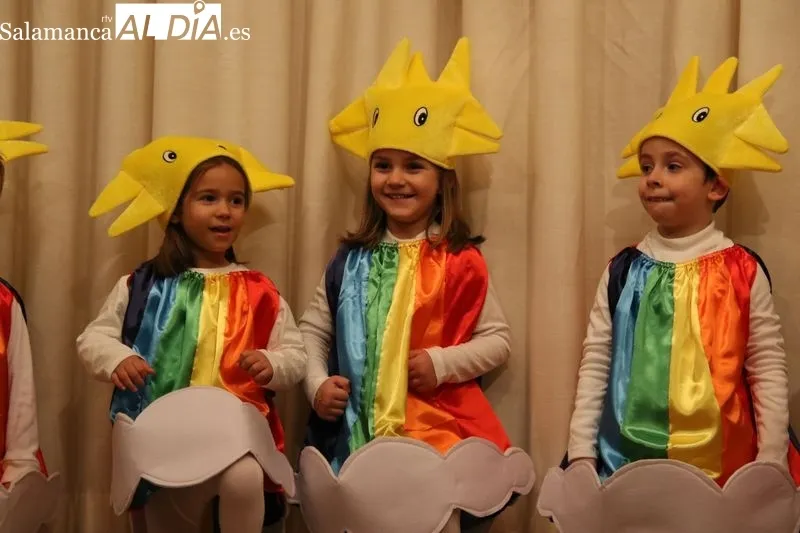 Foto 17 - Arrancan las actuaciones navide&ntilde;as en el Colegio Santa Isabel