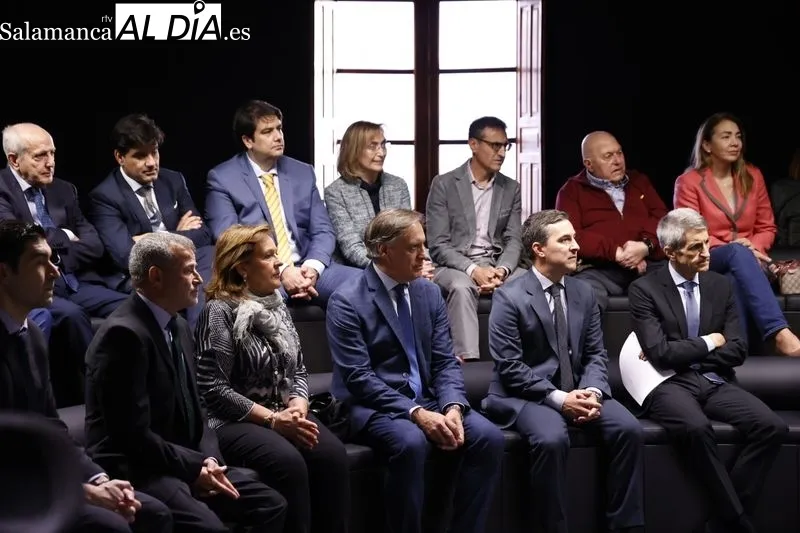 Inauguración del Centro de Educación Financiera Edufinet de Salamanca, una iniciativa promovida por el Proyecto Edufinet de Unicaja, con la colaboración de la Fundación Caja Duero. Foto de David Sañudo