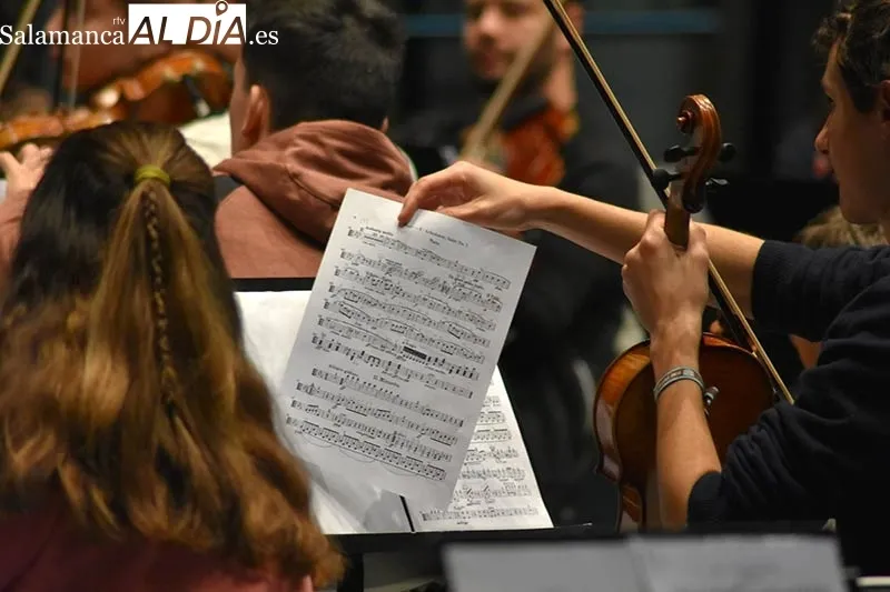 Ensayo de la Joven Orquesta Sinfónica Ciudad de Salamanca. Foto FerCyborg