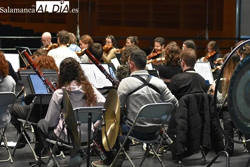 Ensayo de la Joven Orquesta Sinfónica Ciudad de Salamanca. Foto FerCyborg