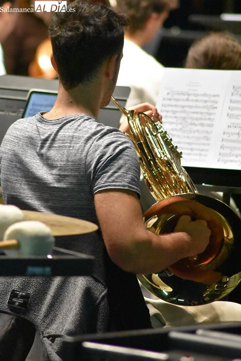 Ensayo de la Joven Orquesta Sinfónica Ciudad de Salamanca. Foto FerCyborg
