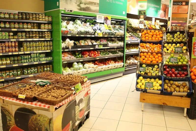 Foto 9 - La Navidad m&aacute;s gastron&oacute;mica se abre paso en Unide Market de Alba de Tormes