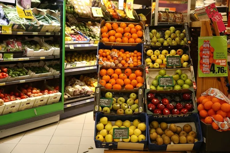 Foto 7 - La Navidad m&aacute;s gastron&oacute;mica se abre paso en Unide Market de Alba de Tormes