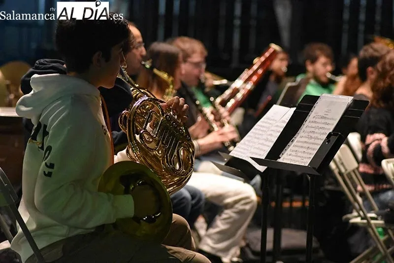 Ensayo de la Joven Orquesta Sinfónica Ciudad de Salamanca. Foto FerCyborg