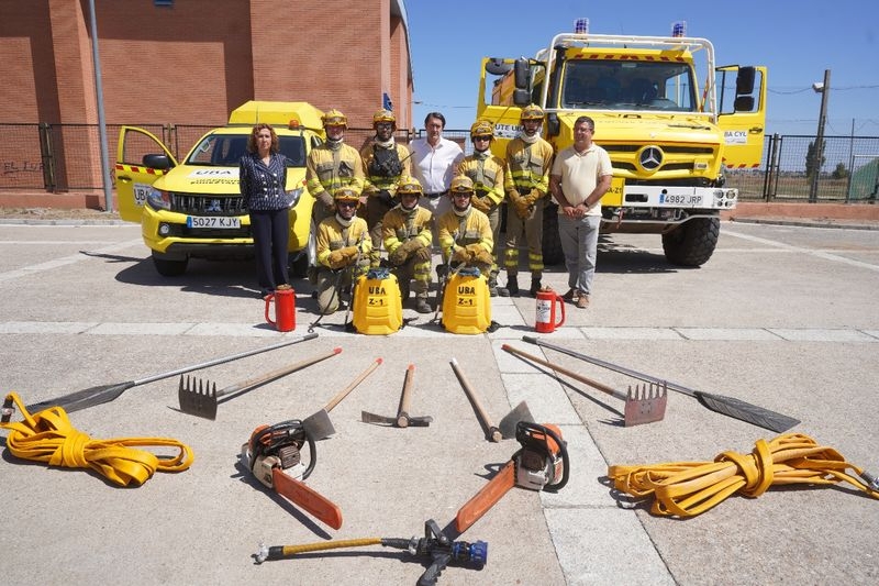 CyL refuerza el operativo de incendios con cinco brigadas con autobomba que trabajarán 9 meses al año