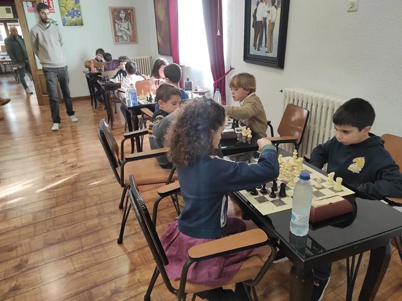 Foto 2 - &Eacute;xito bejarano en el Campeonato individual provincial de ajedrez