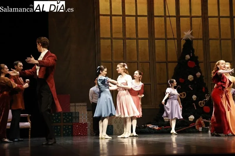 'El Cascanueces', del Ballet de la Ópera Nacional de Rumanía, en el CAEM de Salamanca. Fotos: David Sañudo