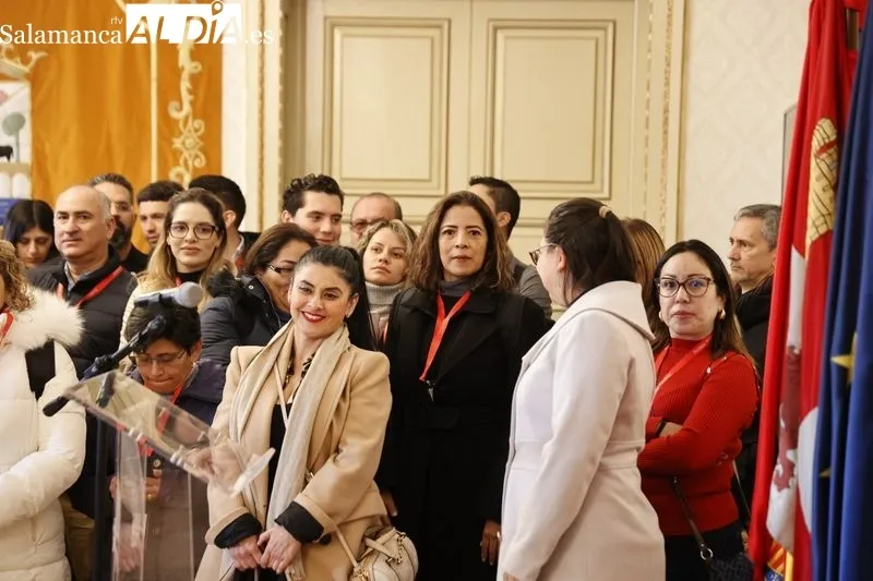El alcalde recibe a participantes en la LII edición de los Cursos de Especialización en Derecho | FOTOS: David Sañudo 