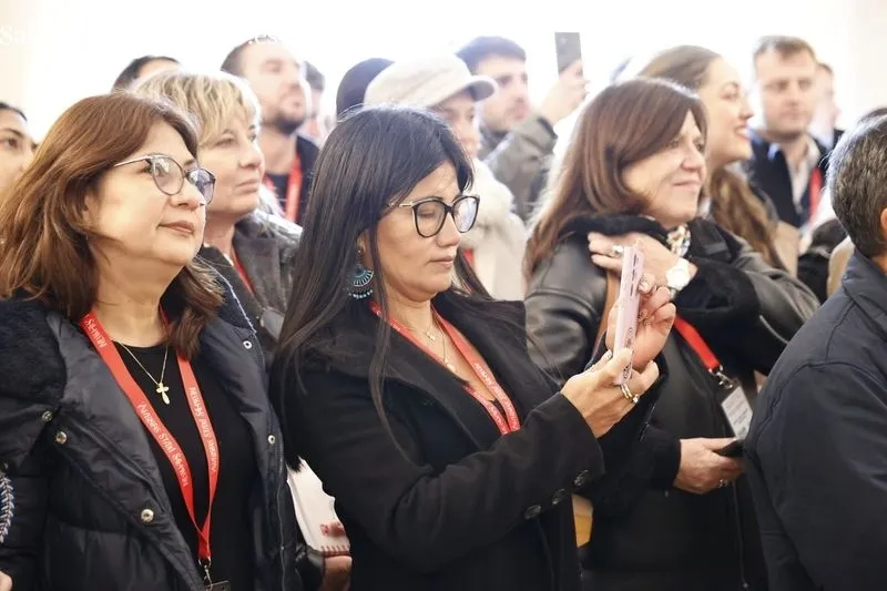 El alcalde recibe a participantes en la LII edición de los Cursos de Especialización en Derecho | FOTOS: David Sañudo 