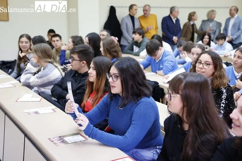 Actividad ‘Ciudad del saber, ciudad universitaria: muchas profesiones para elegir tu futuro’ | FOTOS: David Sañudo 