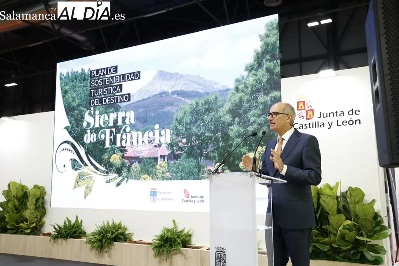 Javier Iglesias, en su intervención en FITUR | FOTOS: David Sañudo 
