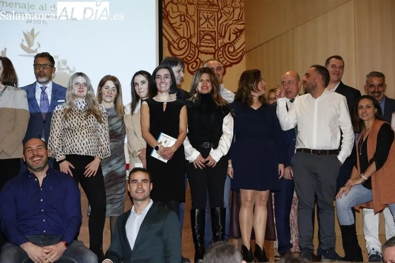 Homenaje de ANPE Salamanca a los maestros y profesores jubilados y bienvenida a los nuevos docentes. Fotos: David Sañudo