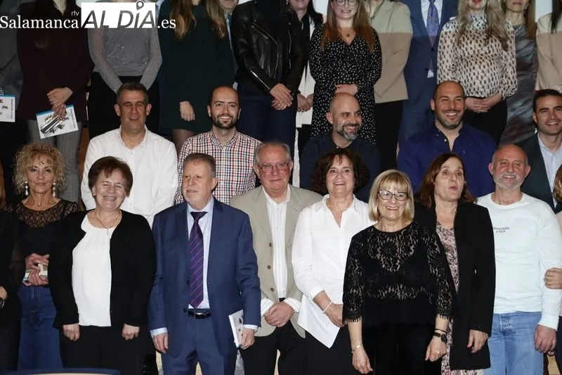Homenaje de ANPE Salamanca a los maestros y profesores jubilados y bienvenida a los nuevos docentes. Fotos: David Sañudo