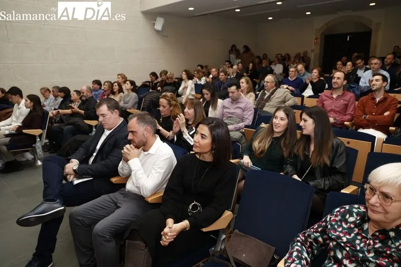 Homenaje de ANPE Salamanca a los maestros y profesores jubilados y bienvenida a los nuevos docentes. Fotos: David Sañudo