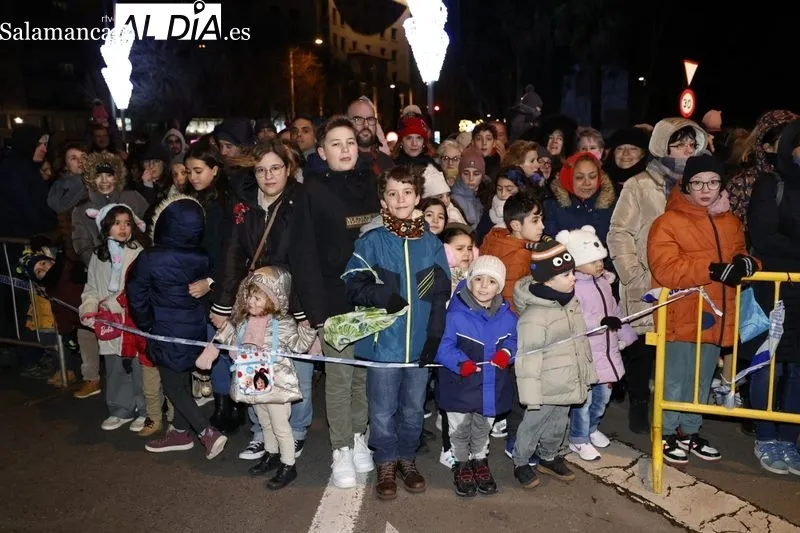 Imágenes de los asistentes a la Cabalgata de los Reyes Magos. Fotos: David Sañudo.