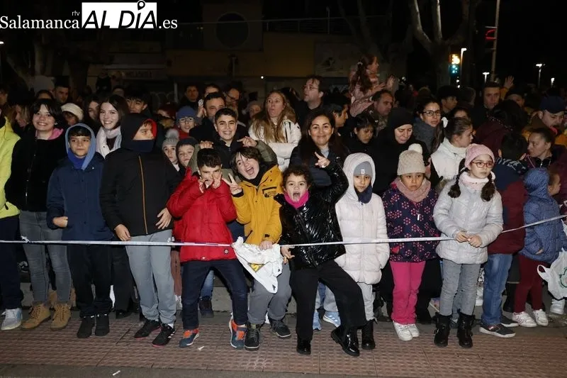 Imágenes de los asistentes a la Cabalgata de los Reyes Magos. Fotos: David Sañudo.