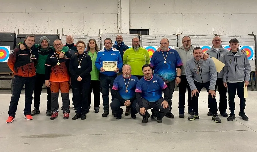 Foto 4 - Jos&eacute; Prieto y Jes&uacute;s Marcos suben al podio en el Provincial de Tiro con Arco