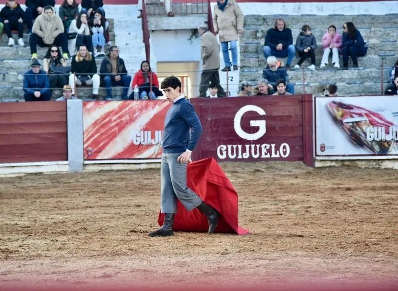 Foto 3 - 18 novilleros participan en el cuarto tentadero del Bols&iacute;n Mirobrigense celebrado en Guijuelo