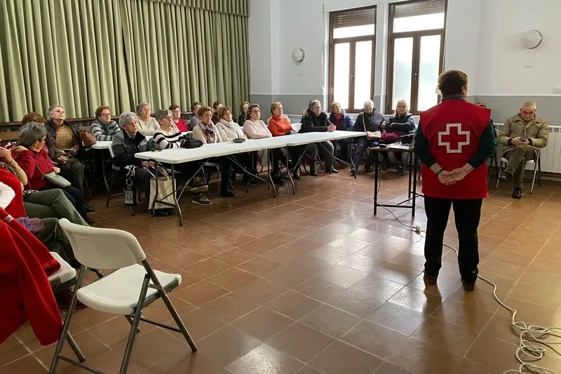 Actividades de Cruz Roja de Vitigudino para mujeres mayores 