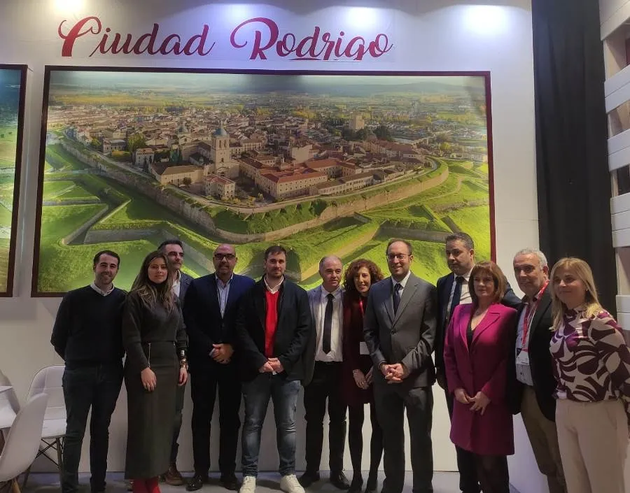 Foto 2 - Ciudad Rodrigo presenta en FITUR el cartel de los festejos taurinos del Carnaval