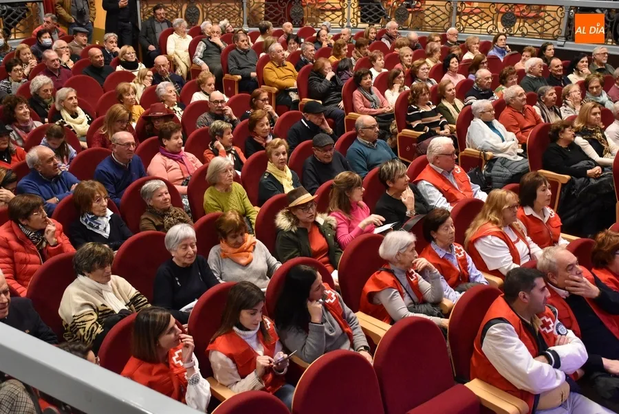 Foto 5 - Ampl&iacute;sima asistencia al Concierto Militar ofrecido por la Divisi&oacute;n San Marcial de Burgos