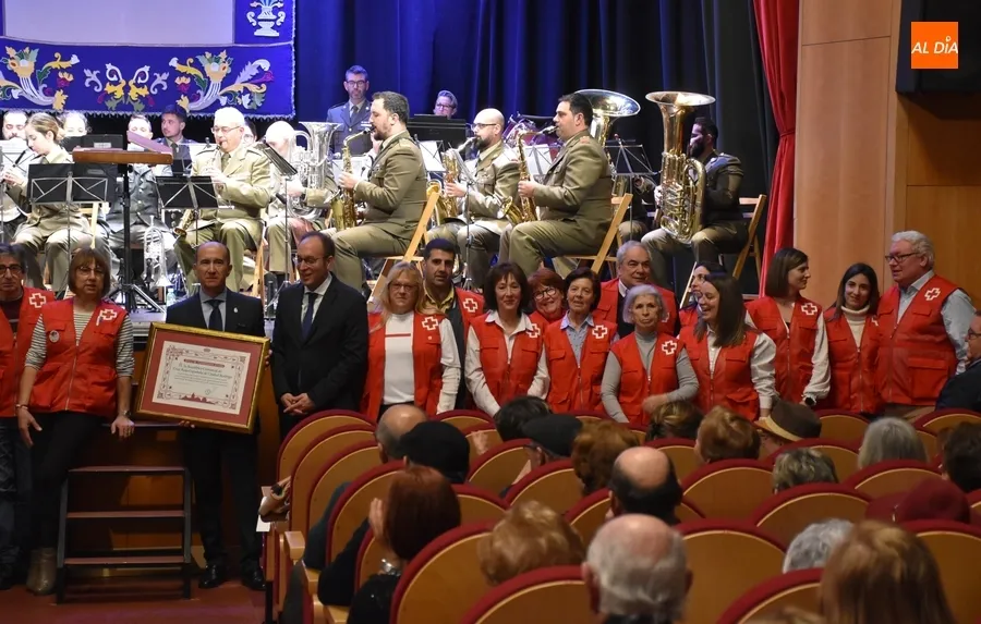 Foto 10 - Cruz Roja recibe la distinci&oacute;n de &lsquo;Mirobrigense Ilustre&rsquo;