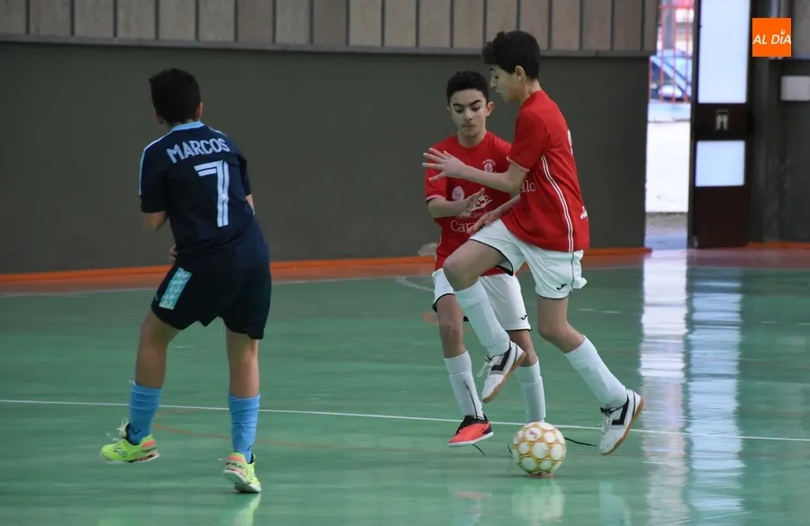 Foto 4 - #M [19-21 ENE] Un fat&iacute;dico minuto condena al Cadete B del III Columnas frente a Alhambra