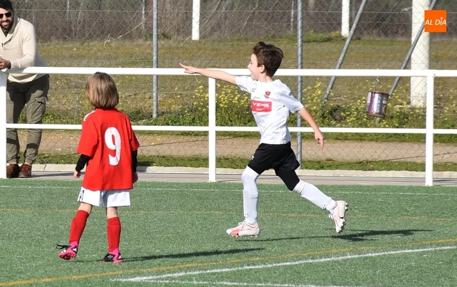 Foto 2 - Doblete de c&oacute;modas victorias del Prebenjam&iacute;n y el Infantil del Ciudad Rodrigo