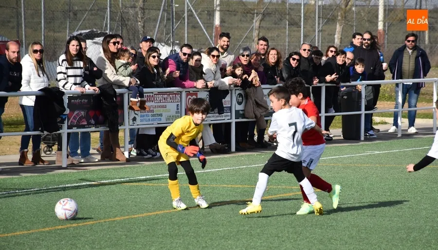 Foto 10 - Doblete de c&oacute;modas victorias del Prebenjam&iacute;n y el Infantil del Ciudad Rodrigo